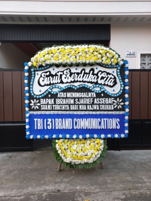 Papan Bunga Duka di Trimulyo